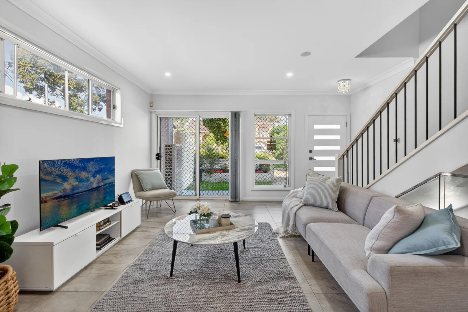 Additional image 2 of 2/21 Carinya Road, Girraween NSW 2145