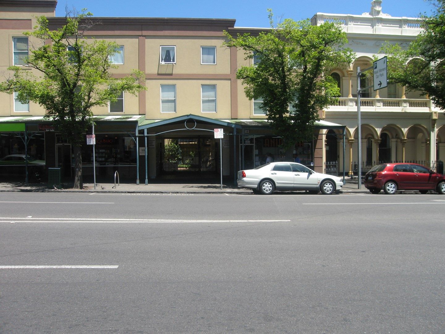 2 bedrooms Apartment / Unit / Flat in 217/101 Grattan Street CARLTON VIC, 3053