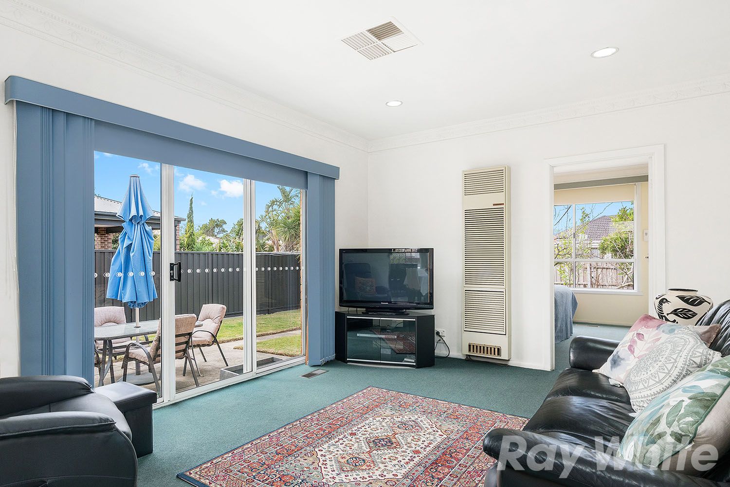 16 Walsh Avenue, Moorabbin VIC 3189, Image 2