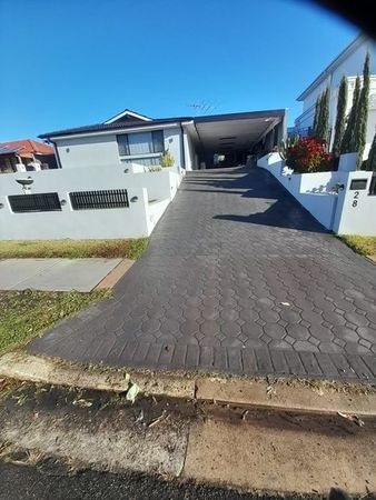 3 bedrooms House in 28 Bathurst Street WAKELEY NSW, 2176