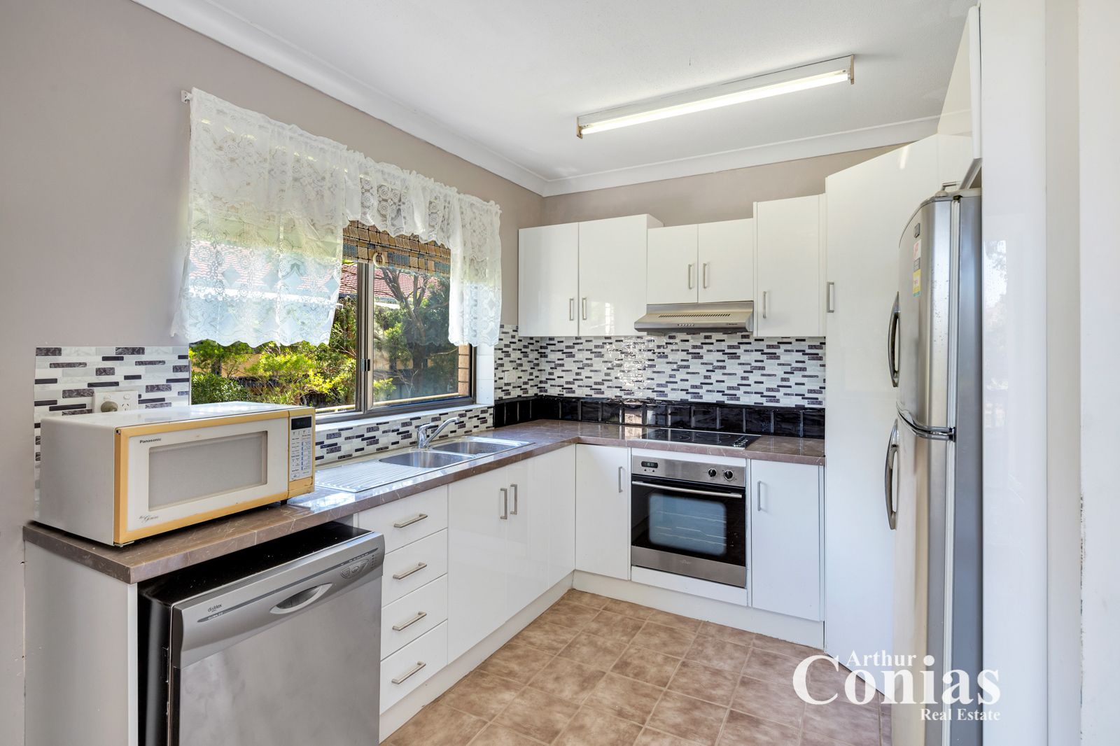 Unit 1/12-14 Bryce St, St Lucia QLD 4067, Image 1