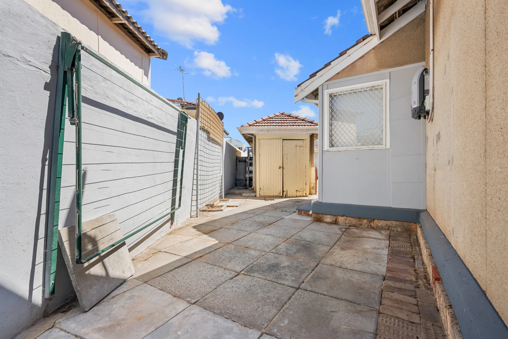 Additional image 11 of 1/133 Parkin Street, Rockingham WA 6168