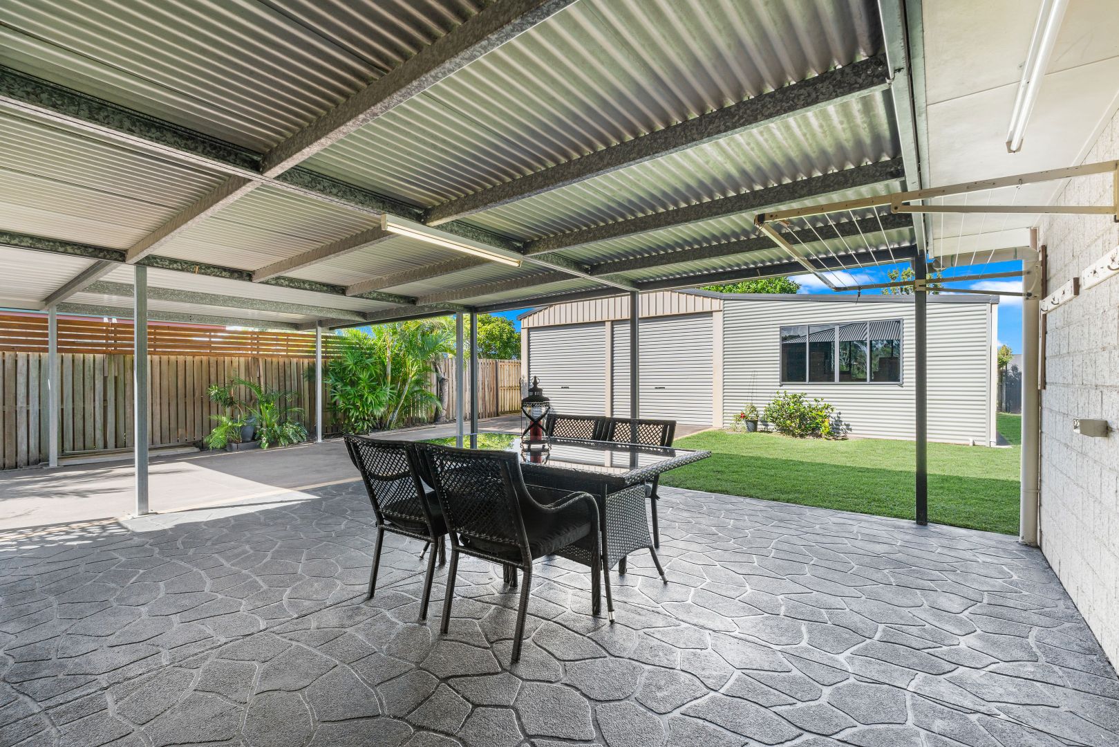 25 Wide Bay Drive, Eli Waters QLD 4655, Image 1