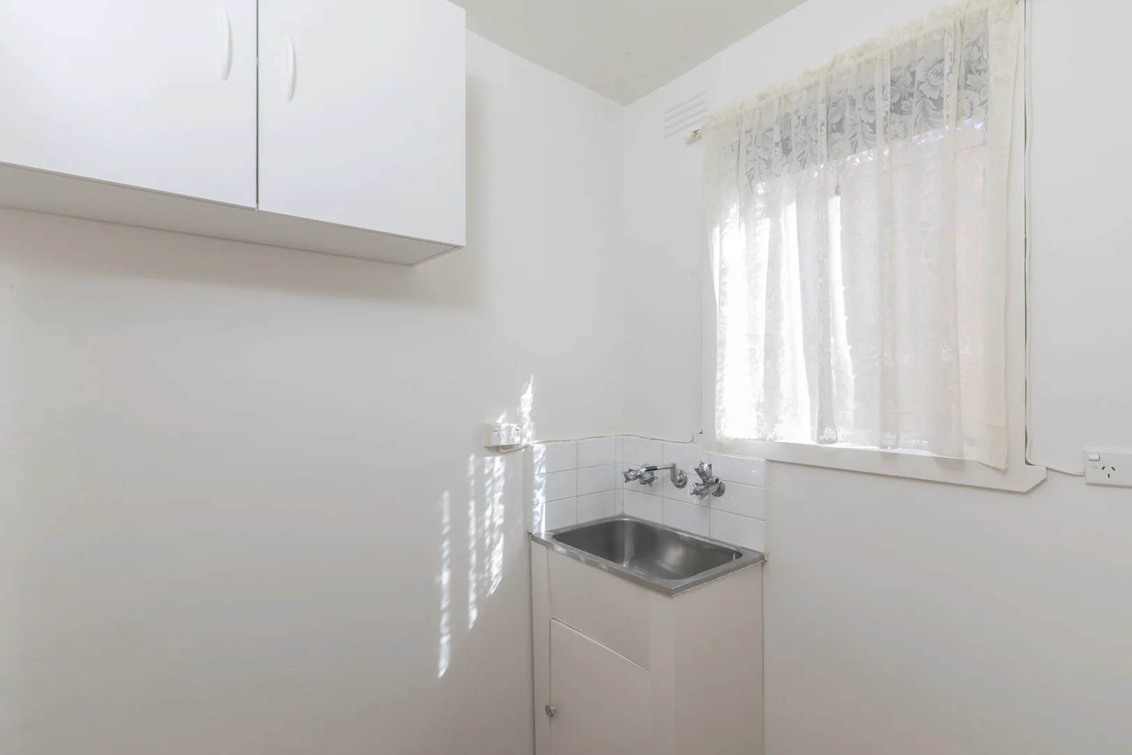 Additional image 9 of 3/76 Albion Street, Essendon VIC 3040