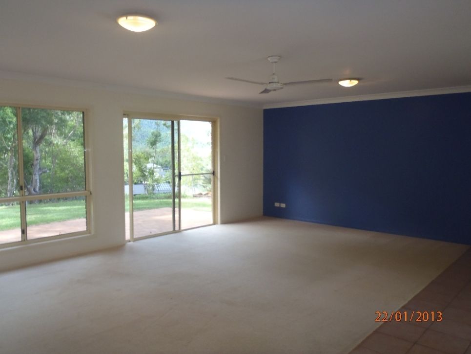 28 Panoramic Court, Cannonvale QLD 4802, Image 1