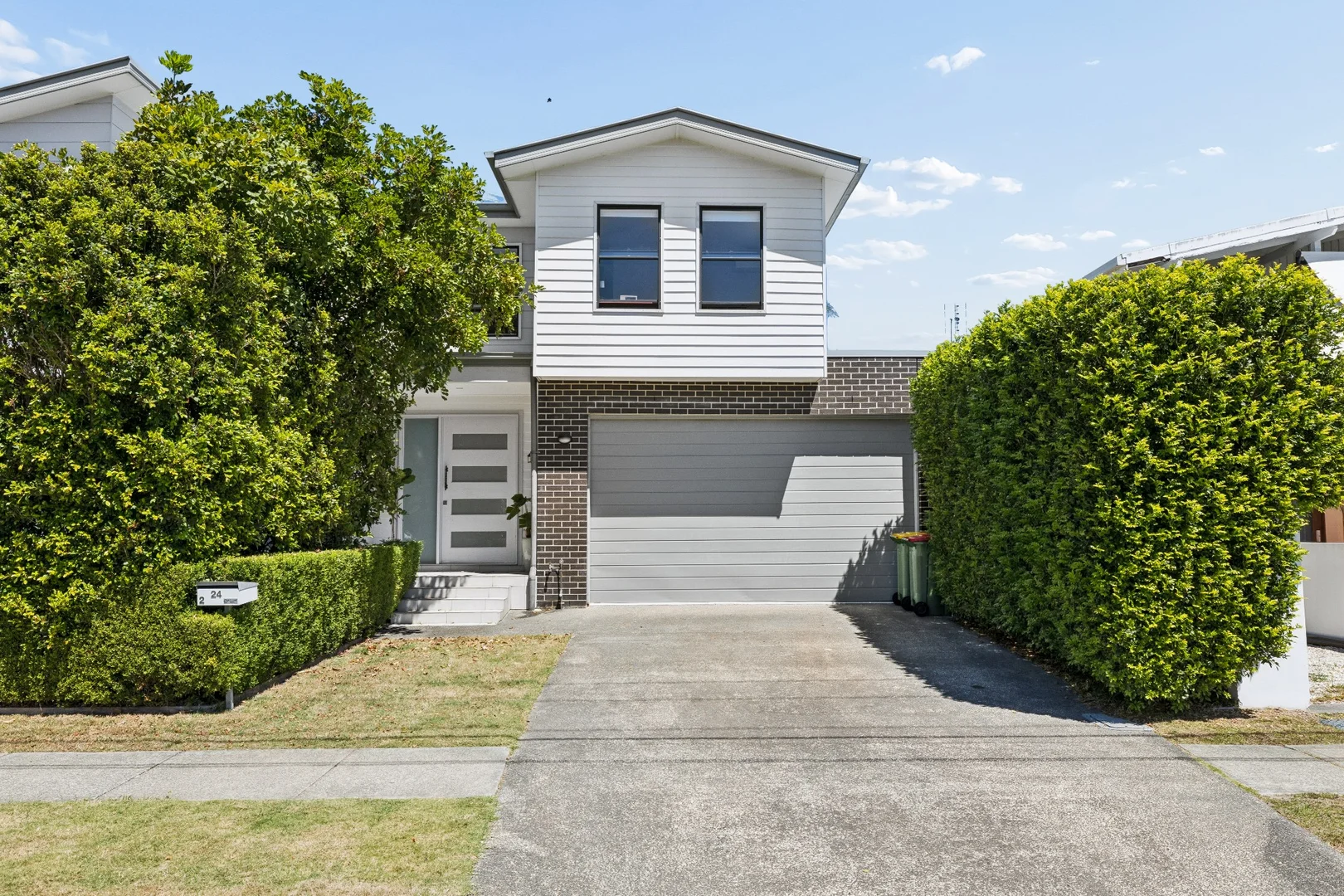A And B/24 Abalone Avenue, Paradise Point QLD 4216 | Domain
