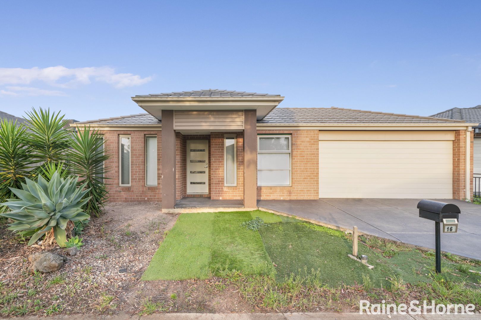 16 Brookwood Street, Tarneit VIC 3029, Image 1