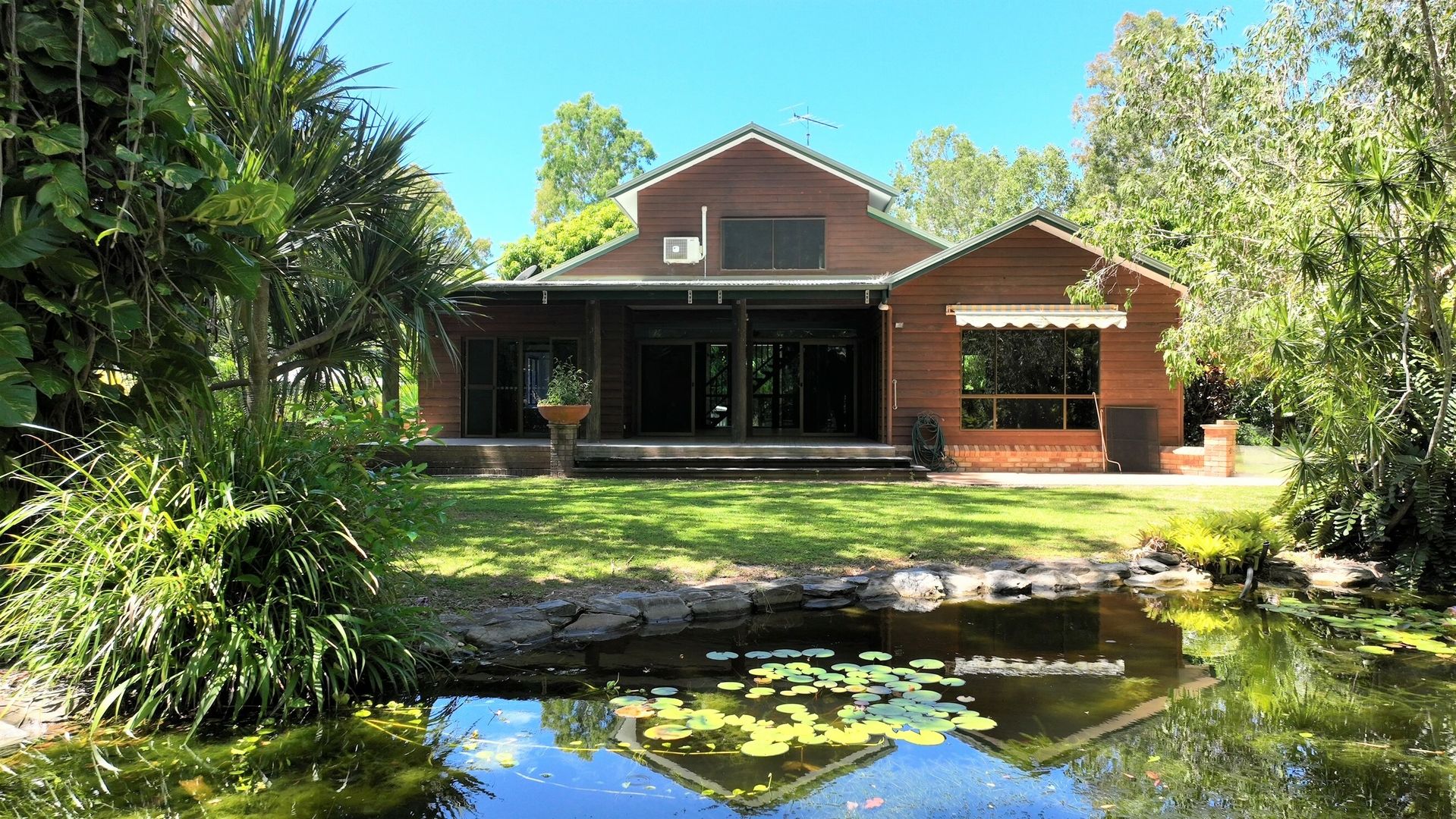 53 Reynolds Road, Oak Beach Property History & Address Research Domain