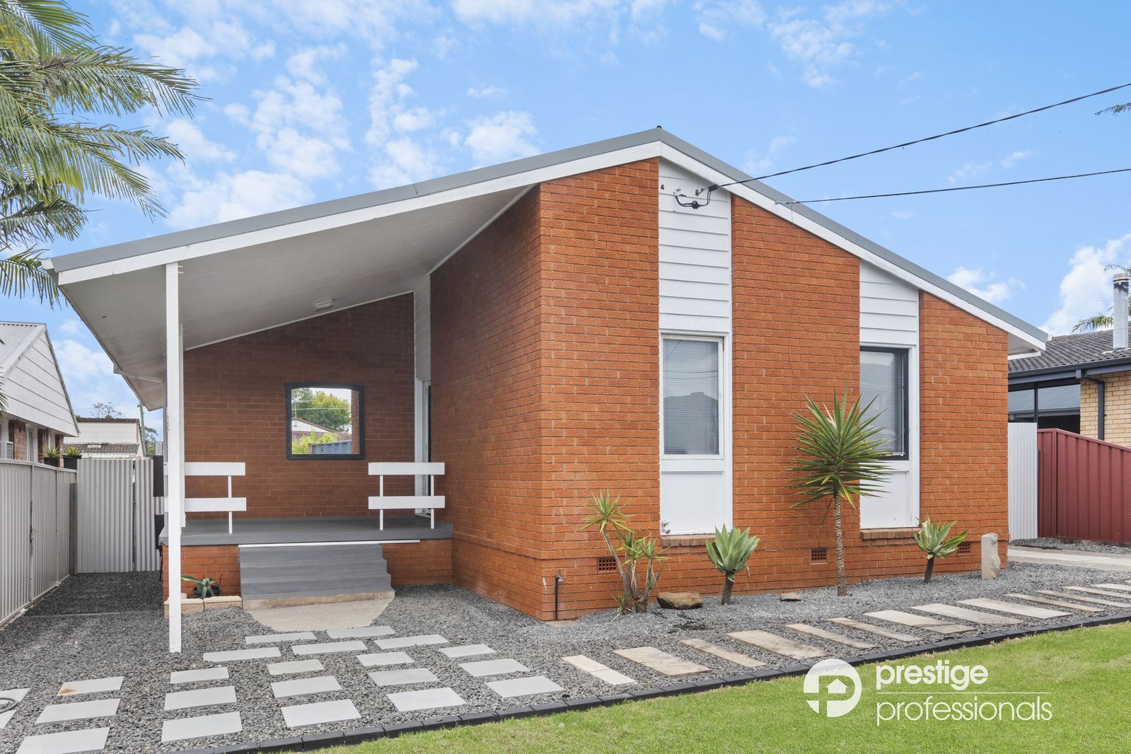 3 bedrooms House in 17 Norman Avenue HAMMONDVILLE NSW, 2170