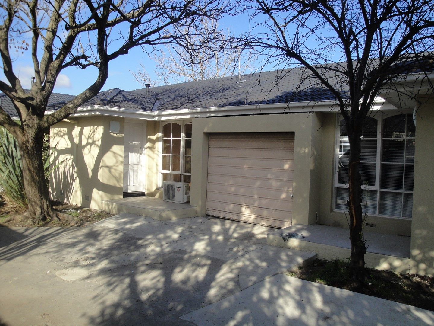 2 bedrooms Apartment / Unit / Flat in 2/10 Wordsworth Avenue CLAYTON SOUTH VIC, 3169