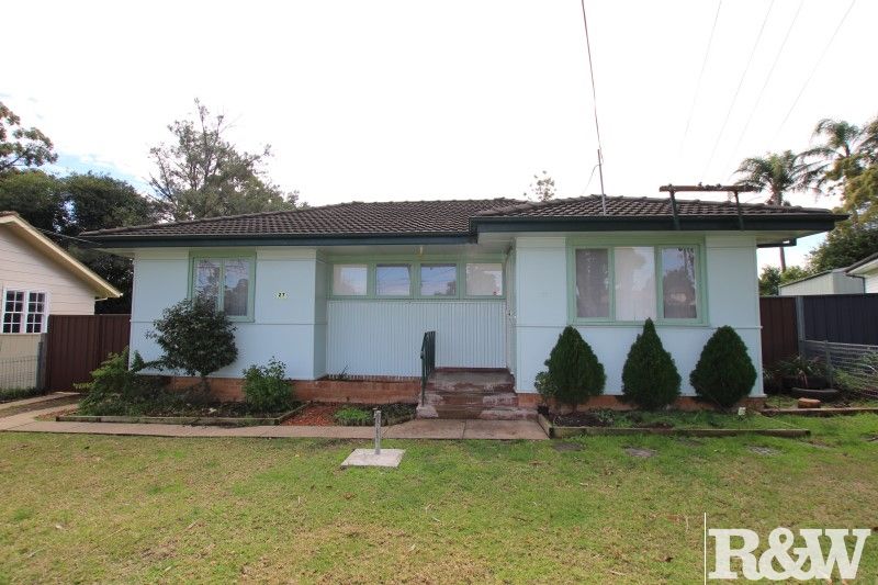 Leased House 5 Kista Dan Avenue Tregear Nsw 2770 Mar 17