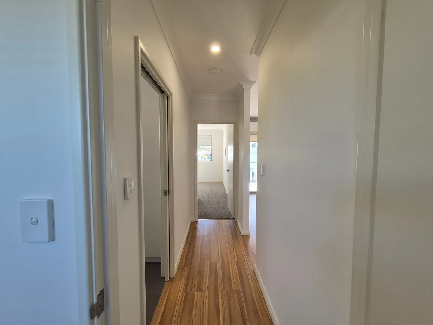 Additional image 11 of 5/360 hardey road, Cloverdale WA 6105