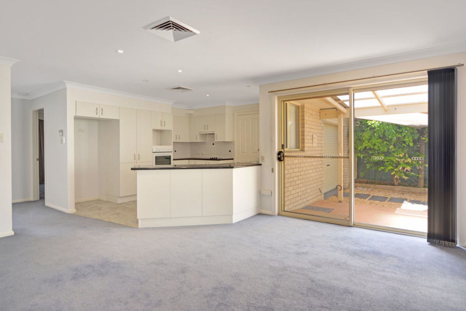 3 Gardenia Crescent, Bomaderry NSW 2541, Image 1