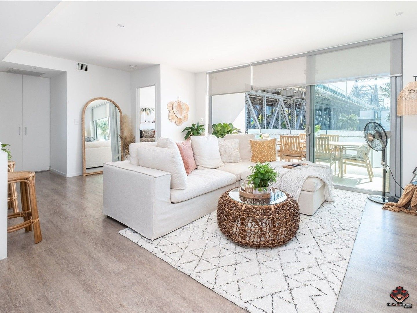 1 bedrooms Apartment / Unit / Flat in ID:3916259/28 Wharf Street KANGAROO POINT QLD, 4169