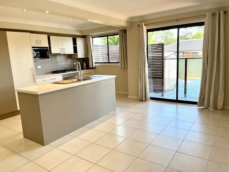 10 Carly Place, Quakers Hill NSW 2763 House For Rent Domain