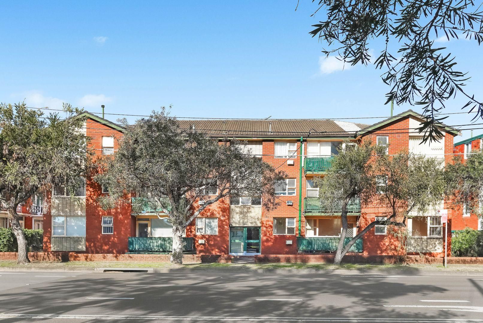 2 bedrooms Apartment / Unit / Flat in 3/295 Gardeners Road EASTLAKES NSW, 2018