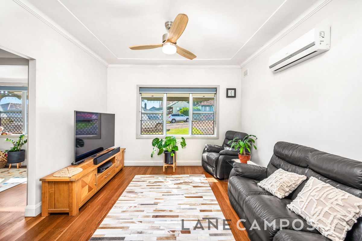 24 King Street, Waratah West NSW 2298, Image 1