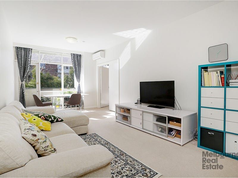 3 bedrooms Apartment / Unit / Flat in 8/388 Toorak Road SOUTH YARRA VIC, 3141