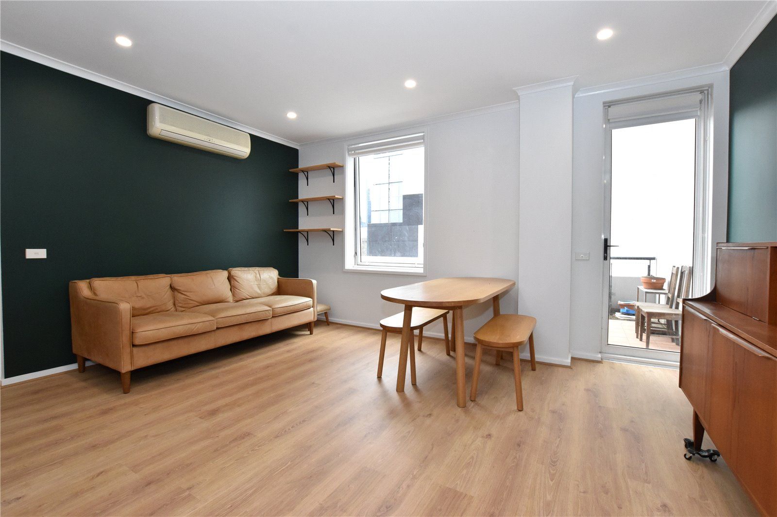 1 bedrooms Apartment / Unit / Flat in 22/79 Whiteman Street SOUTHBANK VIC, 3006