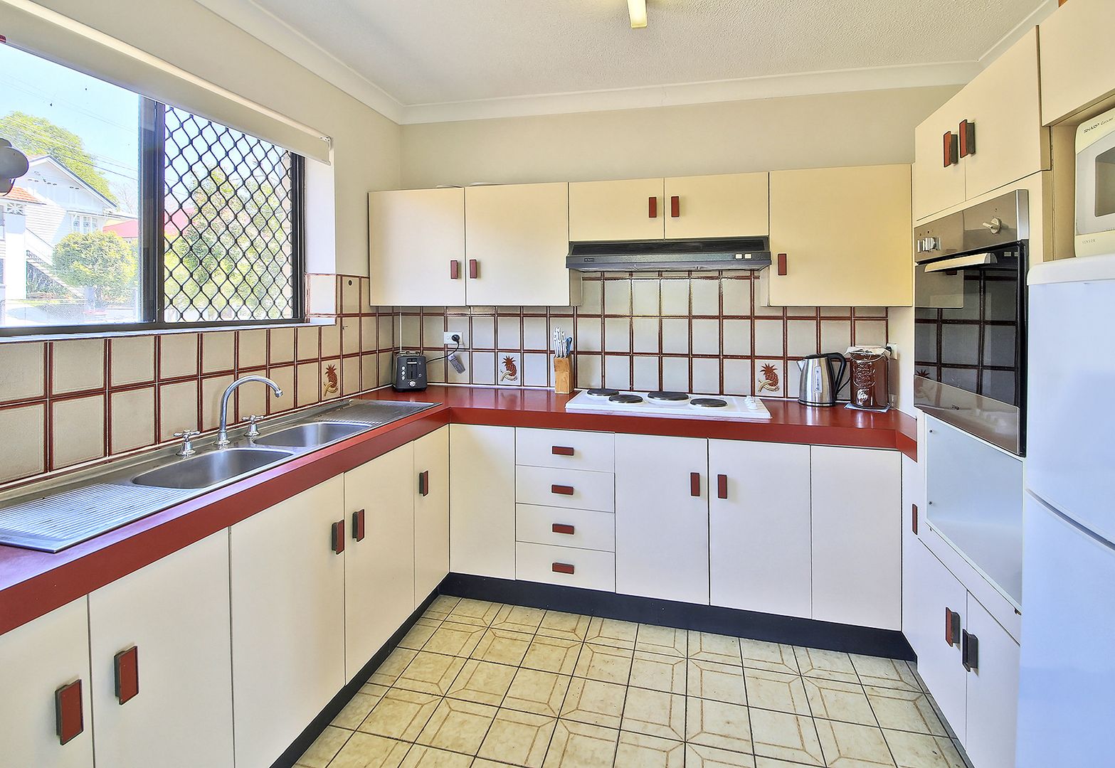 1/1 Lambton St, Annerley QLD 4103, Image 1