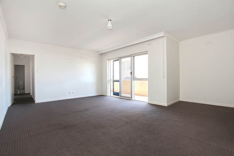 2 bedrooms Apartment / Unit / Flat in 7/10 Redan Street ST KILDA VIC, 3182