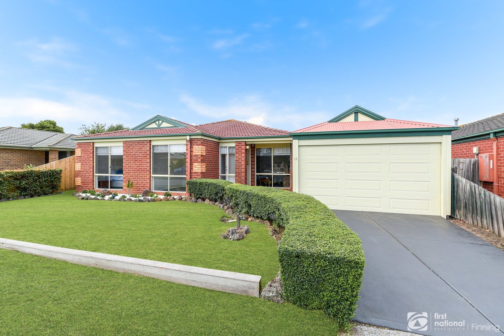 12 Comte Close, Cranbourne West VIC 3977, Image 0