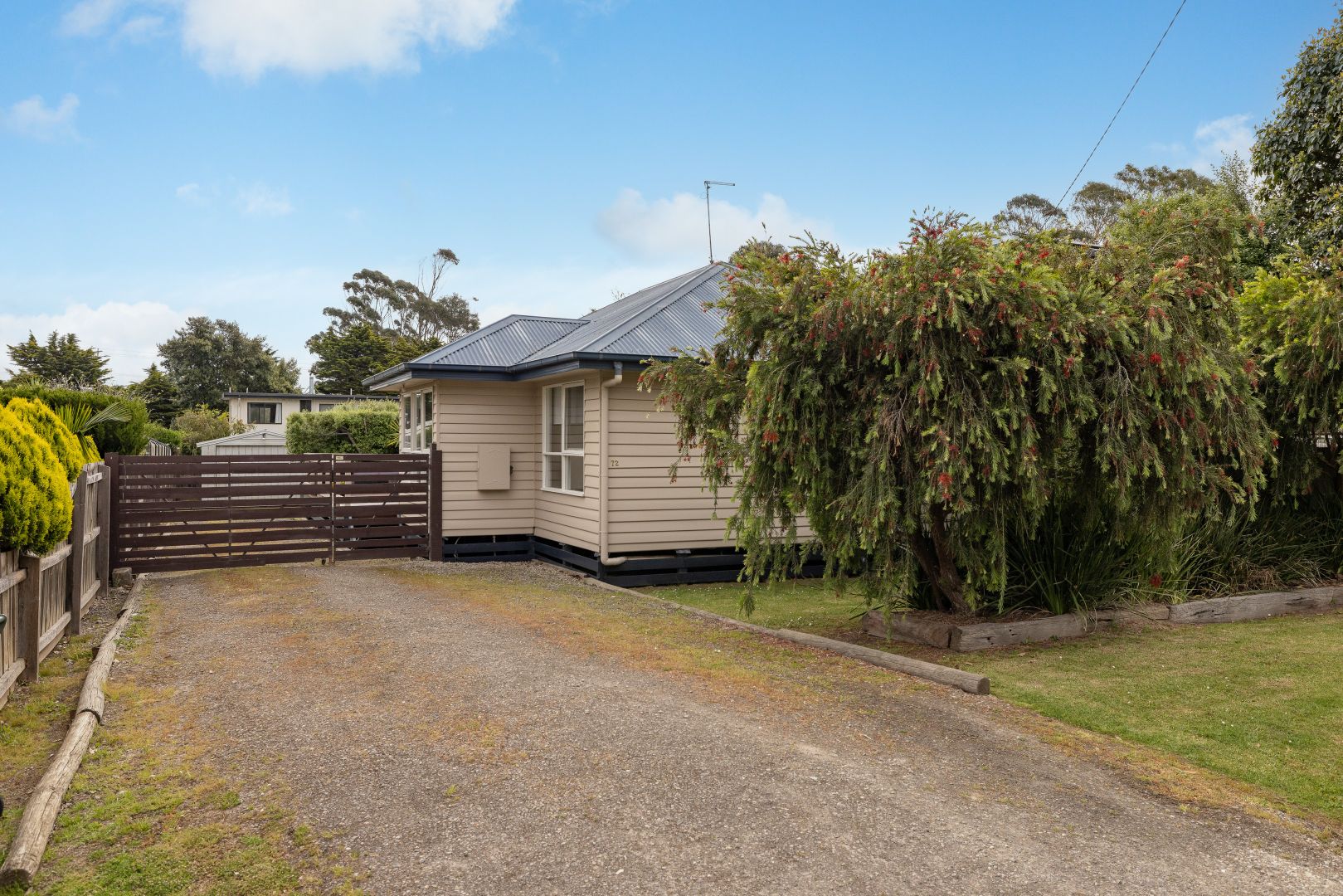 72 Bayview Drive, Cowes VIC 3922, Image 2