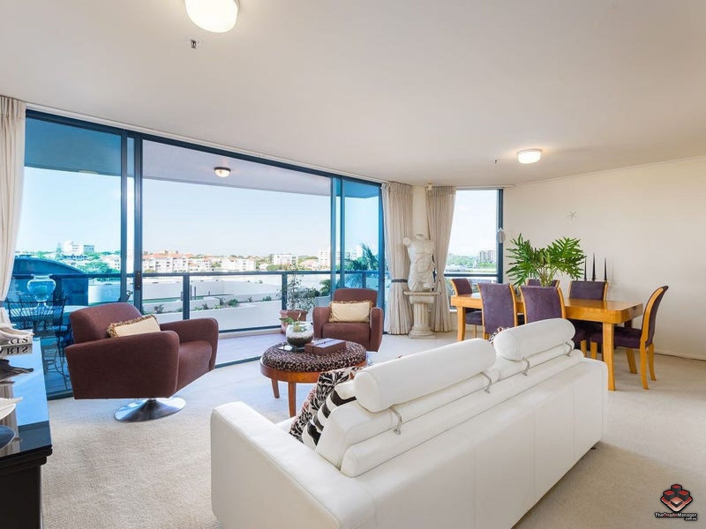 ID3894034/8 Goodwin Street, Kangaroo Point QLD 4169 Apartment For