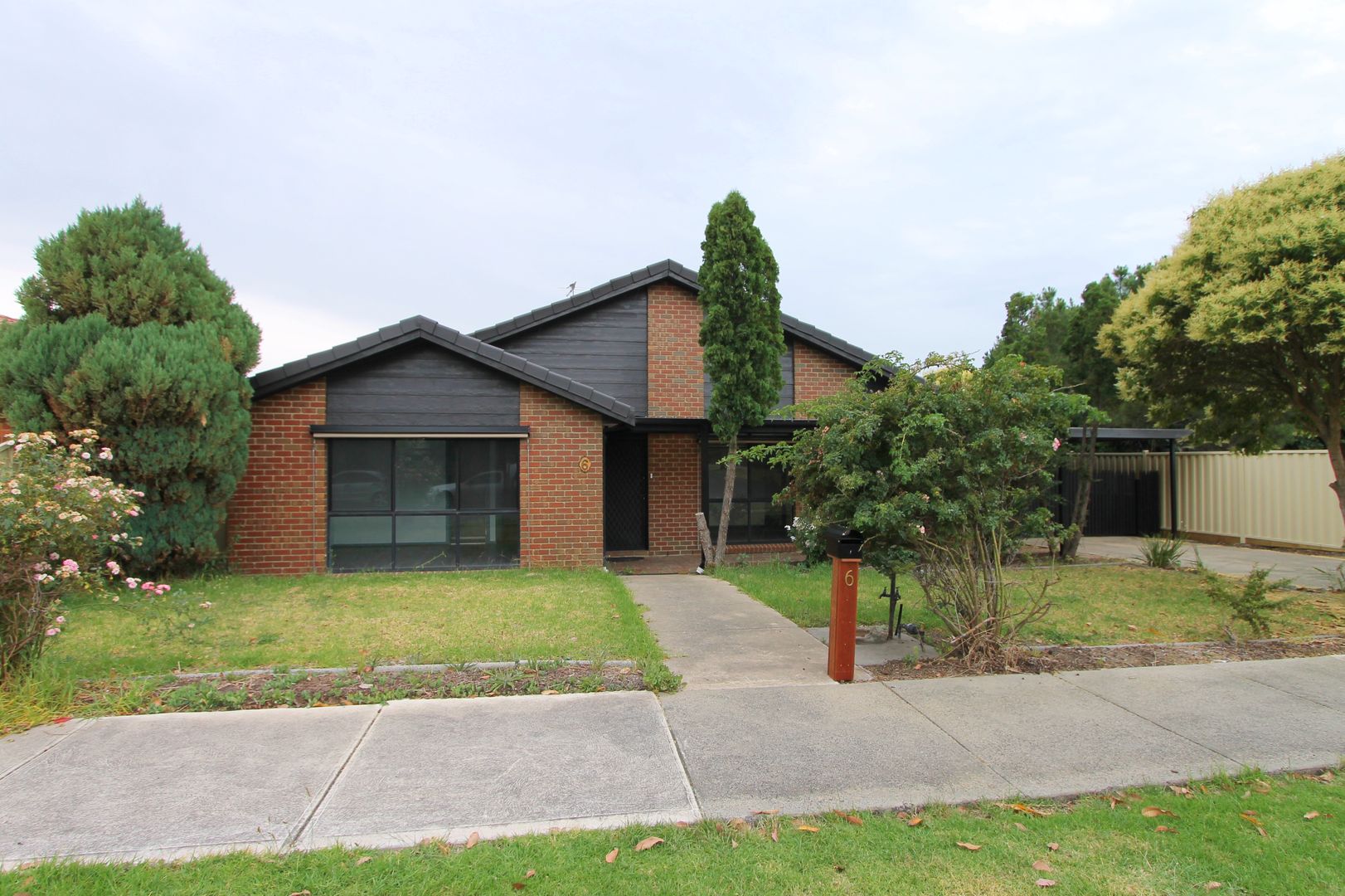 6 Pulford Crescent, Mill Park VIC 3082