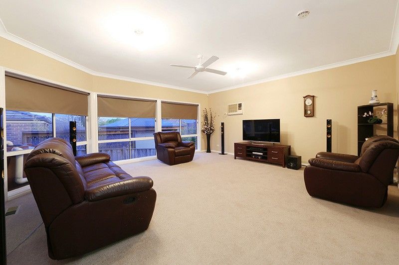 18 Rutherglen Court, Rowville VIC 3178, Image 1