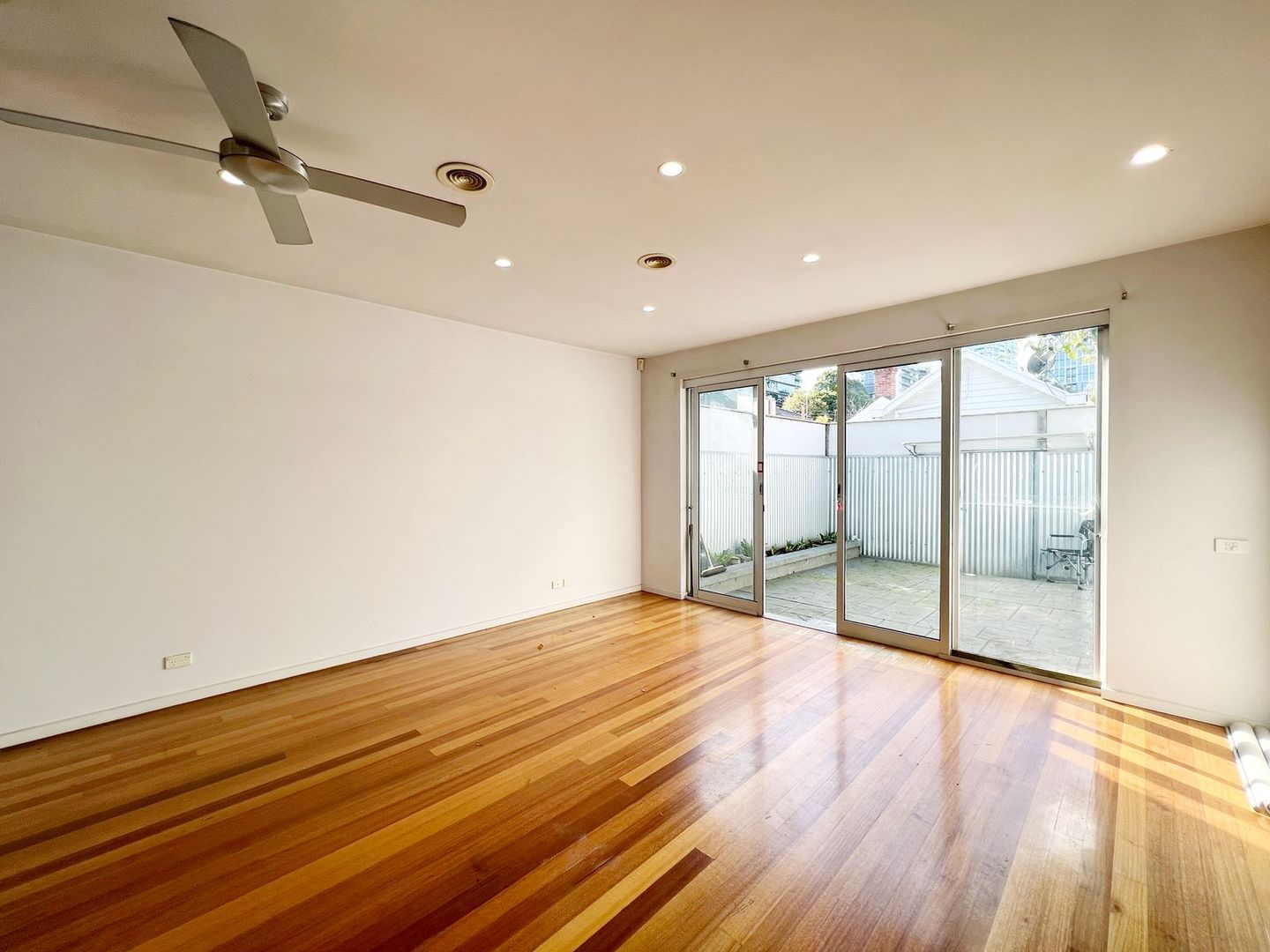 61 Eastern Road, South Melbourne VIC 3205, Image 1