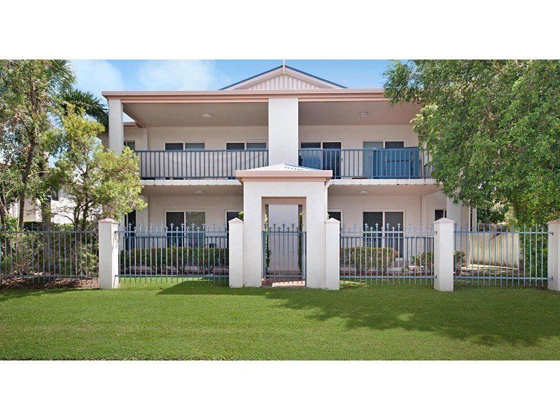 3 bedrooms Apartment / Unit / Flat in 6/2-4 Macrossan Street SOUTH TOWNSVILLE QLD, 4810