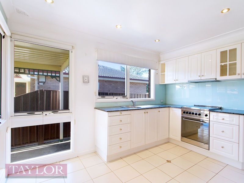 46 Greenmeadows Crescent, Toongabbie NSW 2146