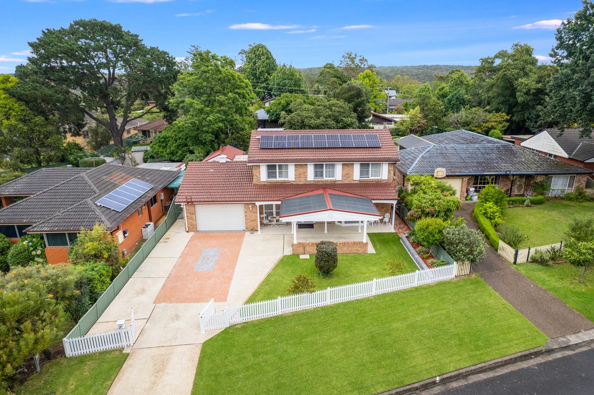 4 bedrooms House in 6 Sunset Boulevard WINMALEE NSW, 2777