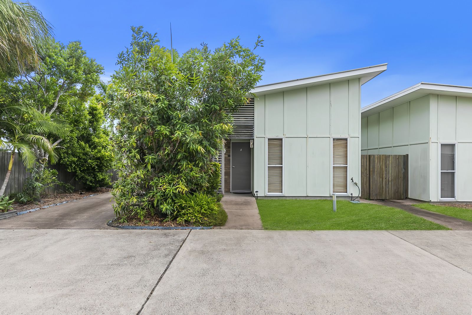 Unit 5/258 Ellena St, Maryborough QLD 4650, Image 2