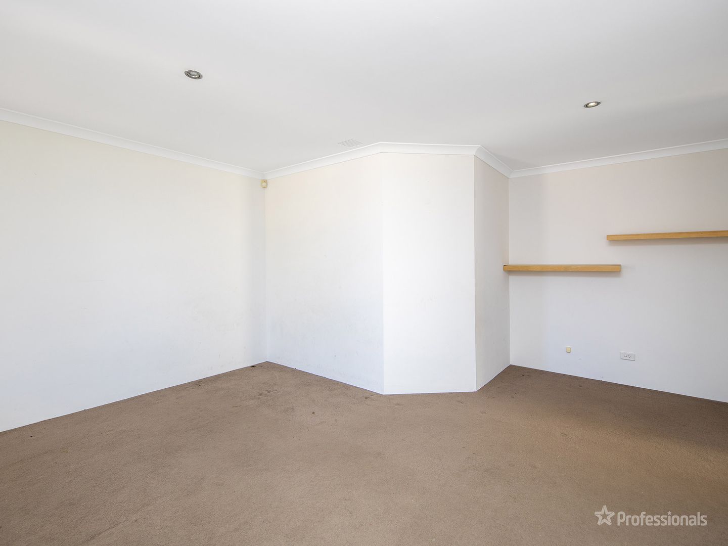 15 Duxford Street, Butler WA 6036 House For Rent 650 Domain