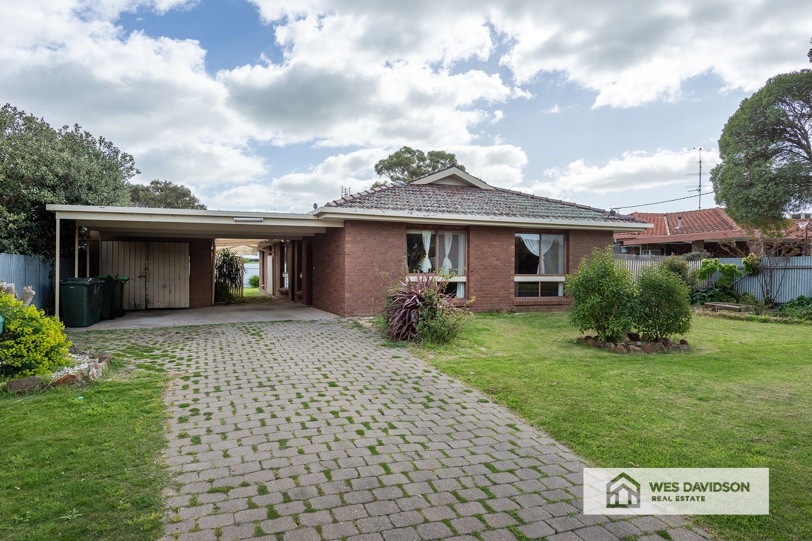 5 bedrooms House in 12 Murray Street HORSHAM VIC, 3400