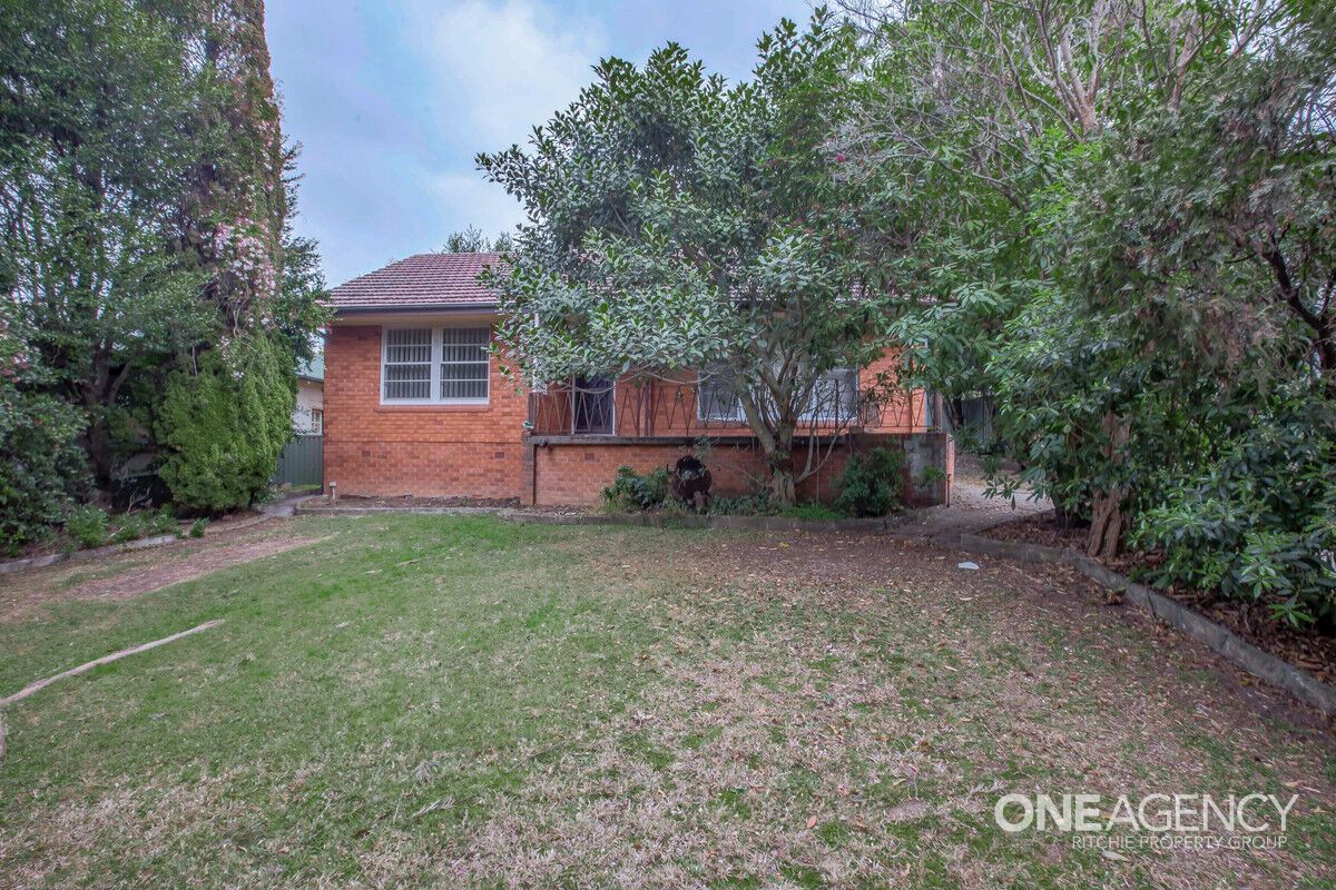 9 Homedale Street, Springwood NSW 2777 House For Rent Domain