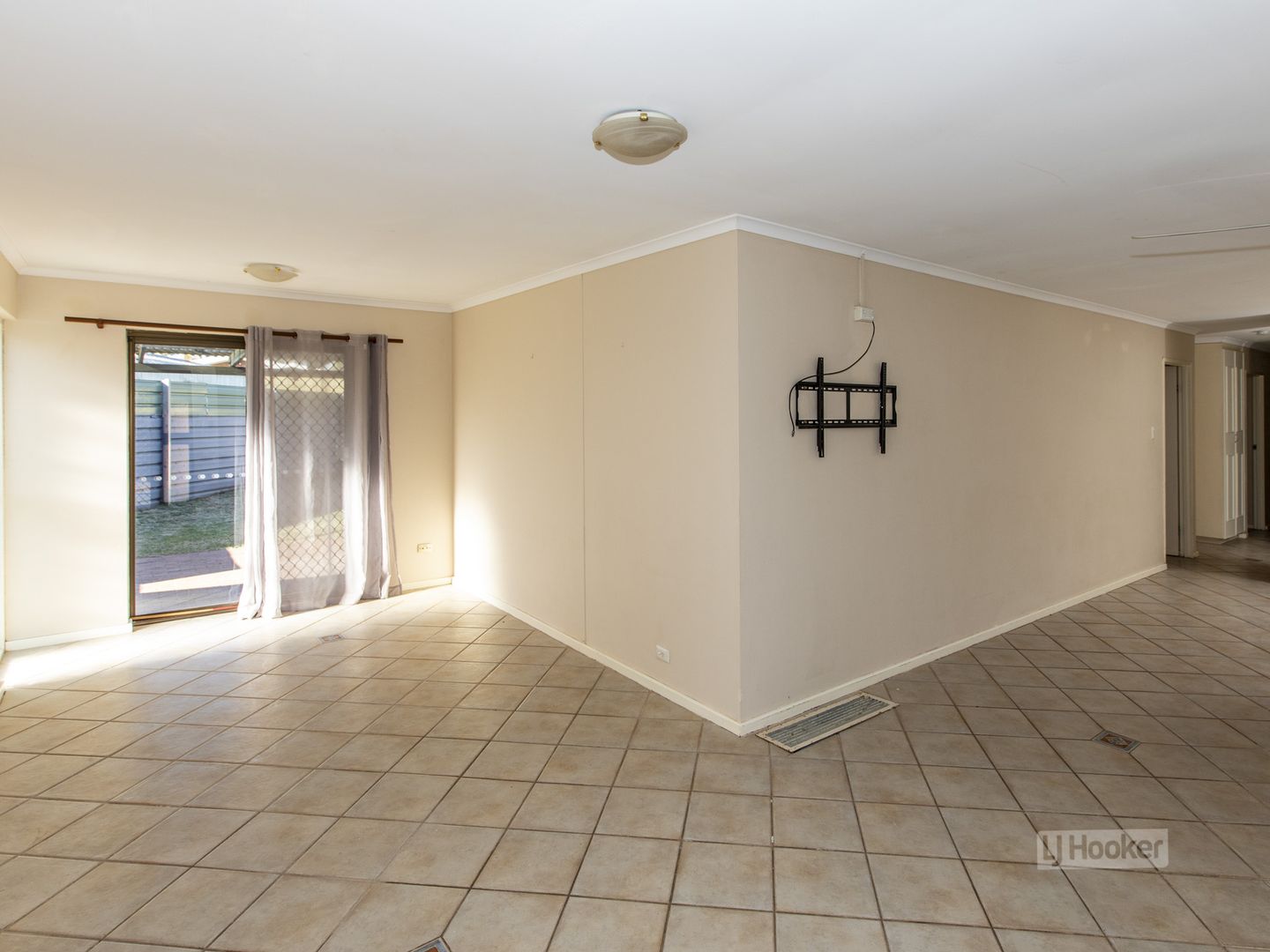 6 Laver Court, Sadadeen NT 0870, Image 2