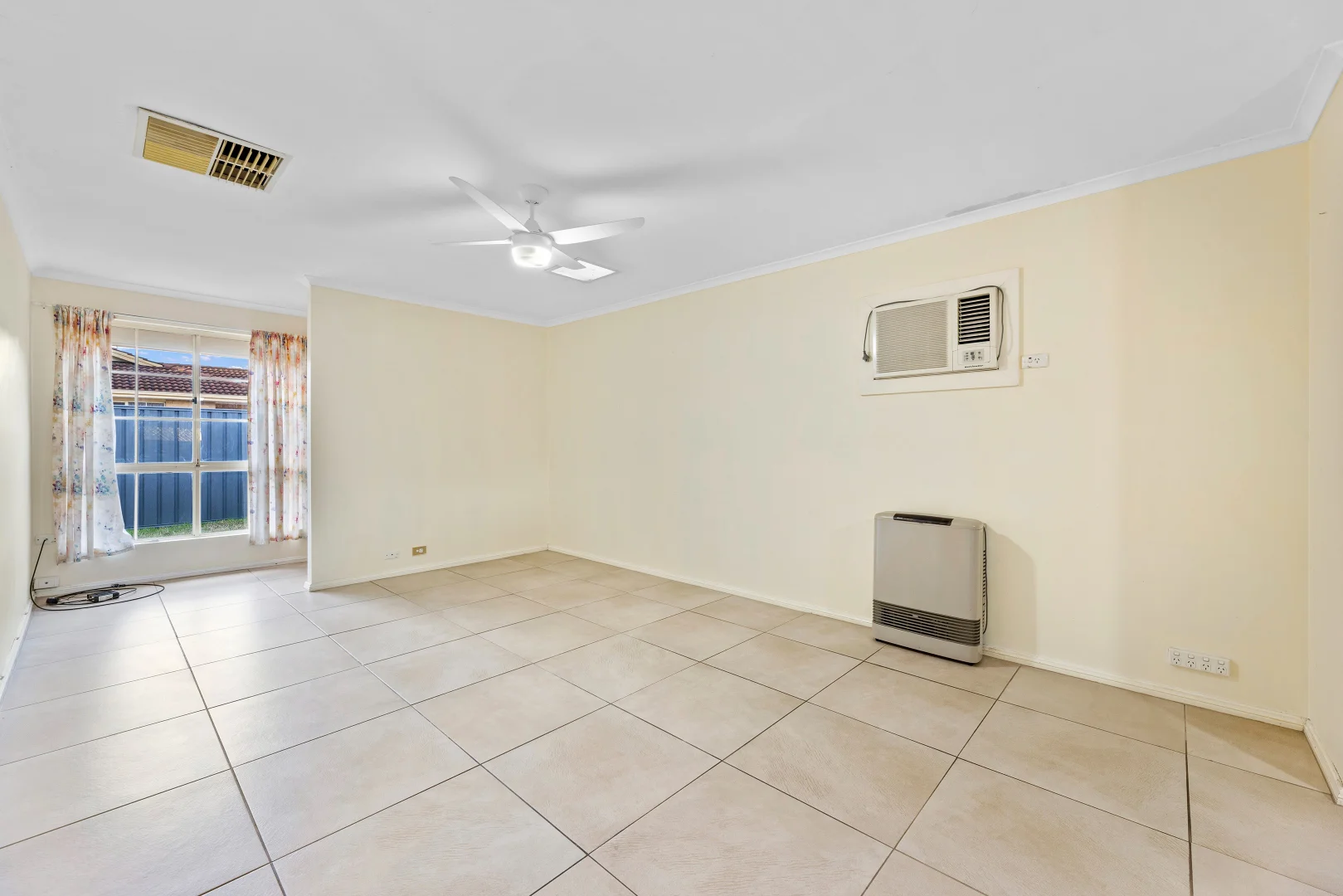 Additional image 9 of 4/93-95 Martins Rd, Salisbury Downs SA 5108