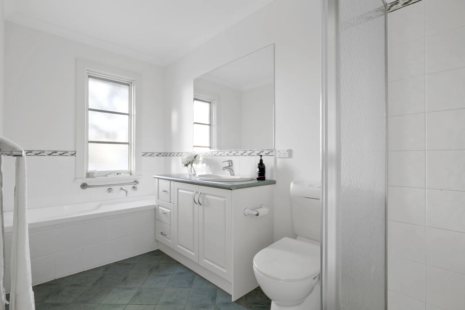 Additional image 14 of 10 Belford Avenue, Kew East VIC 3102