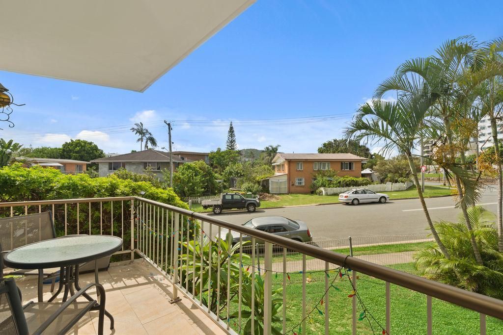 4/2 Twenty Eighth Avenue, Palm Beach QLD 4221, Image 0