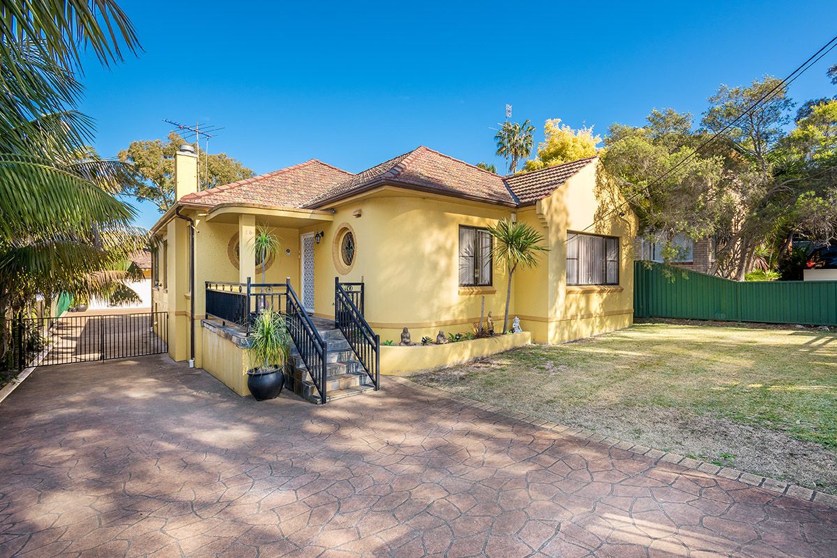 18 Seaforth Avenue, Woolooware NSW 2230, Image 1