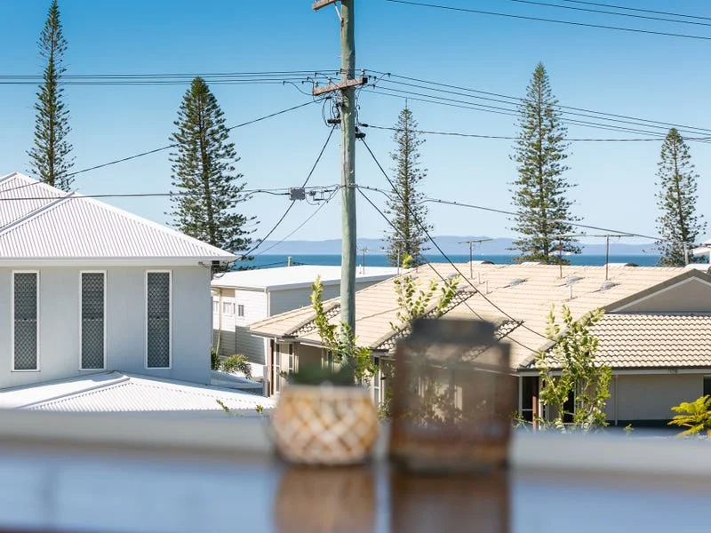 Additional image 16 of 8/133 Prince Edward Parade, Scarborough QLD 4020