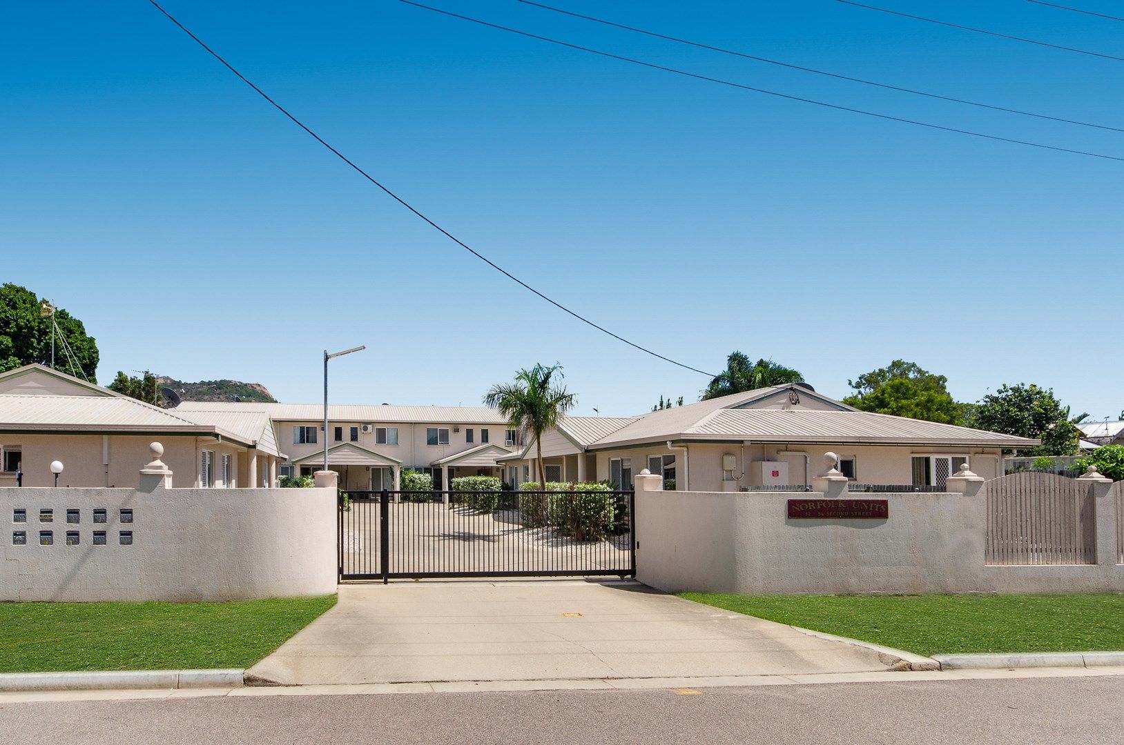 10/32 Second Street, Railway Estate QLD 4810, Image 0