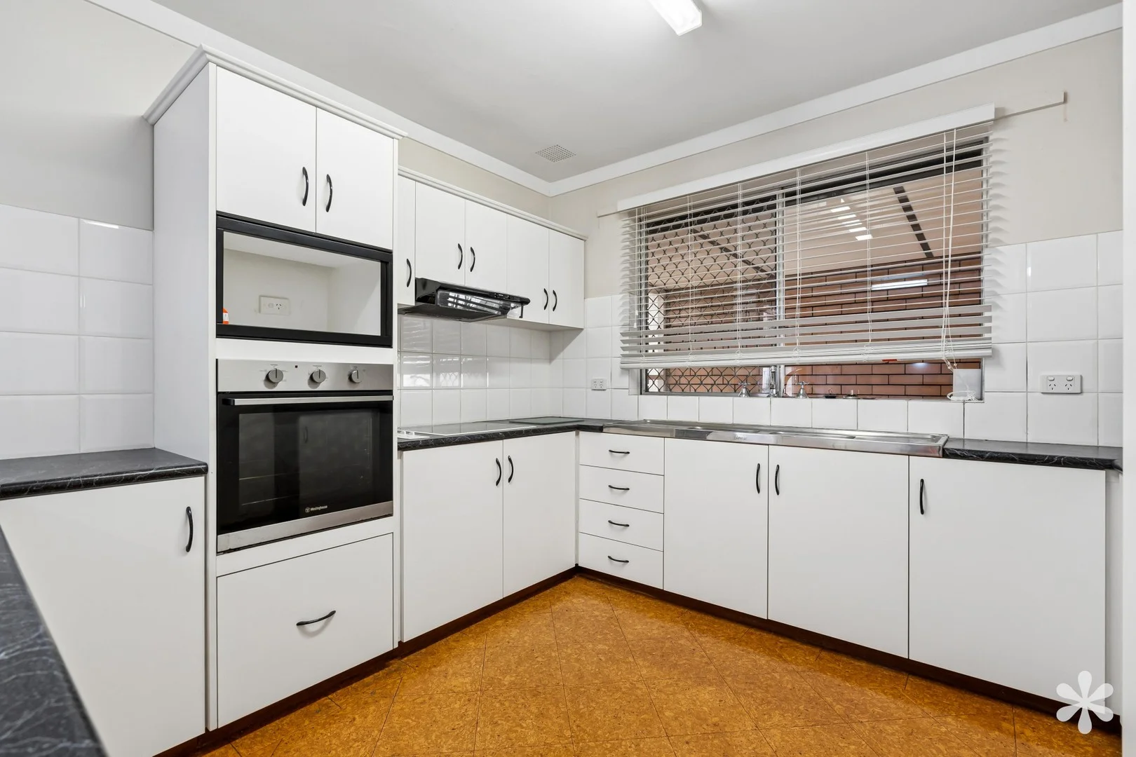 215 Hardey Road, Belmont WA 6104