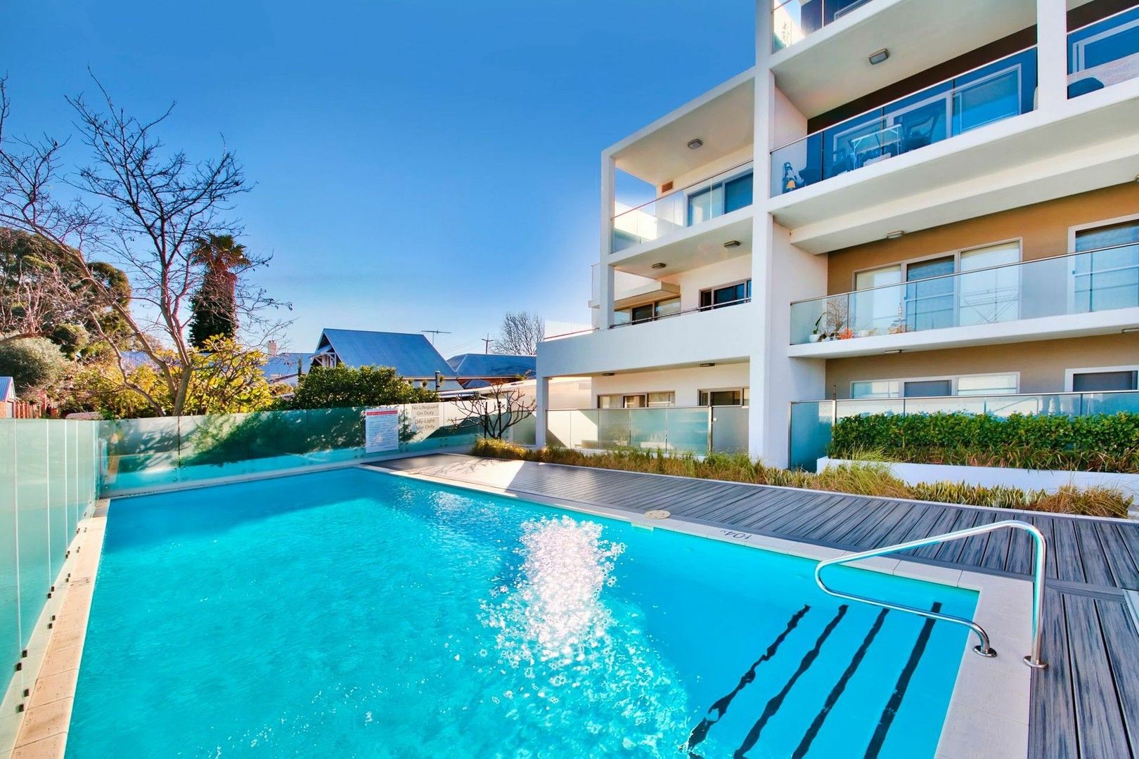 1 bedrooms Apartment / Unit / Flat in 4/110 Cambridge WEST LEEDERVILLE WA, 6007