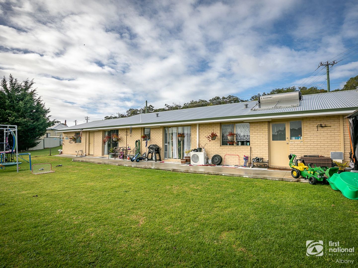 201 Ulster Road, Yakamia WA 6330, Image 2