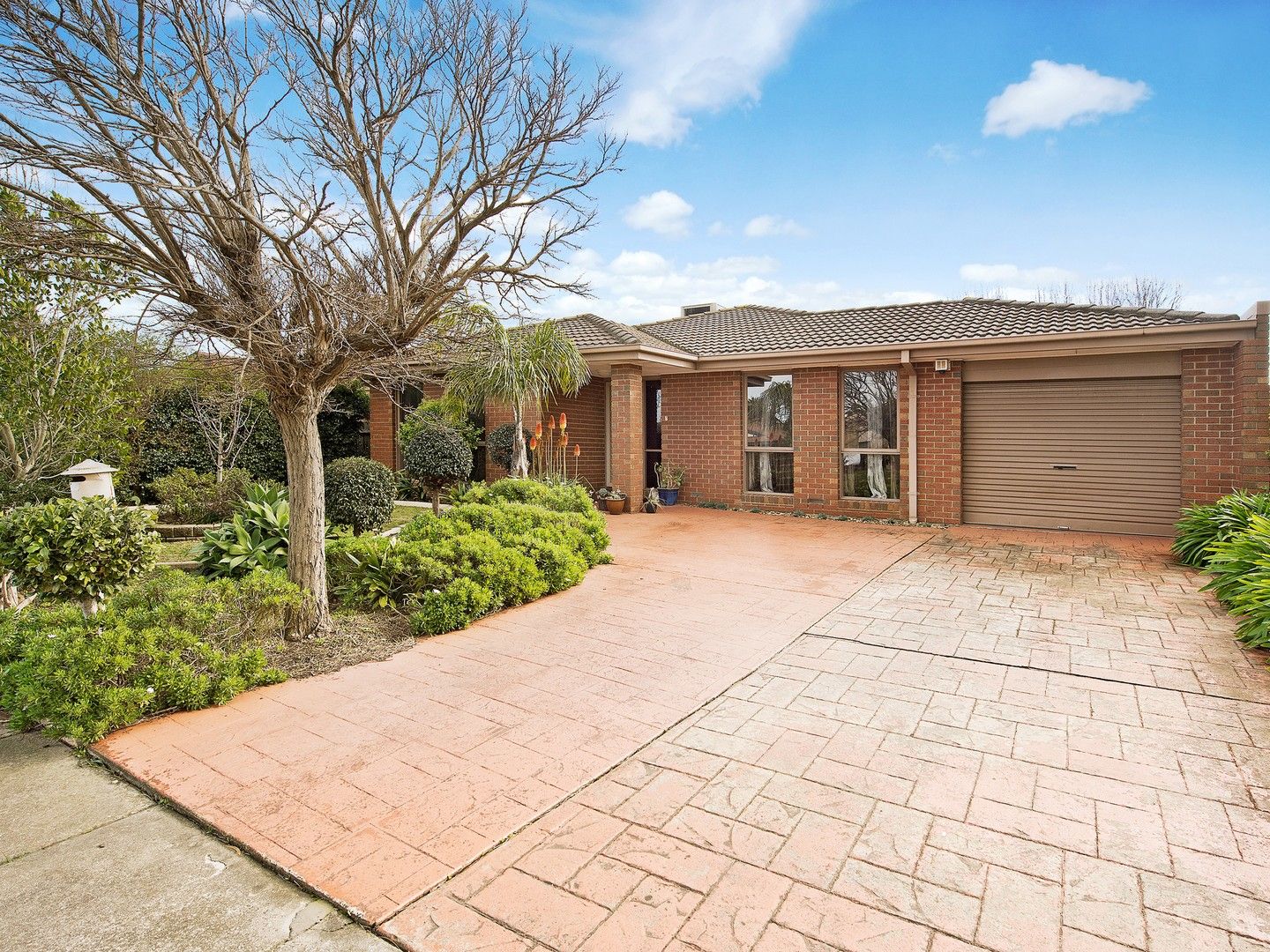 28 Yarcombe Cres, Craigieburn VIC 3064, Image 0