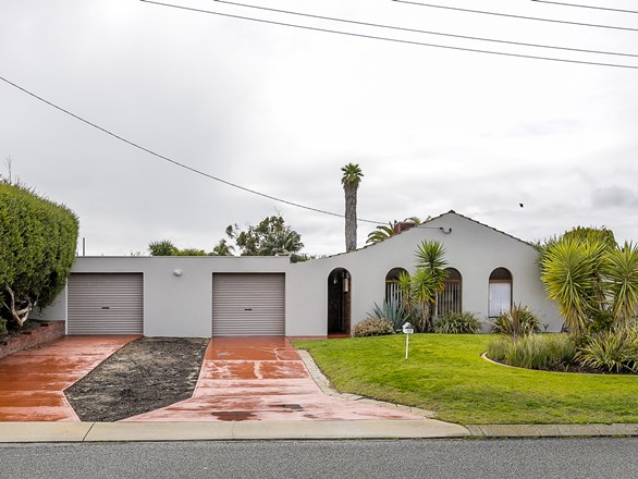 12 Redfin Crescent, Beldon WA 6027